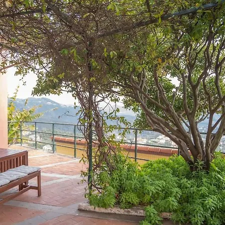 Holiday home 031 - Casa Armonia Vista Mare Sestri Levante, Pace Natura