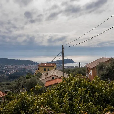 Holiday home 031 - Casa Armonia Vista Mare Sestri Levante, Pace Natura