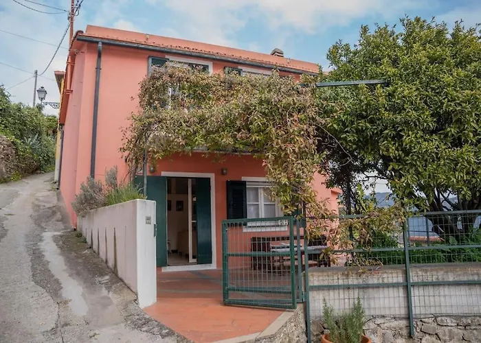 度假居 031 - Casa Armonia Vista Mare Sestri Levante, Pace Natura San Bernardo (Genoa)